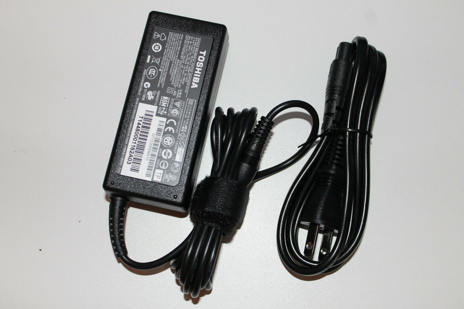 Toshiba R705-SP3002M Portege Ac Adapter Power Supply Cord Cable Charger Genuine Original